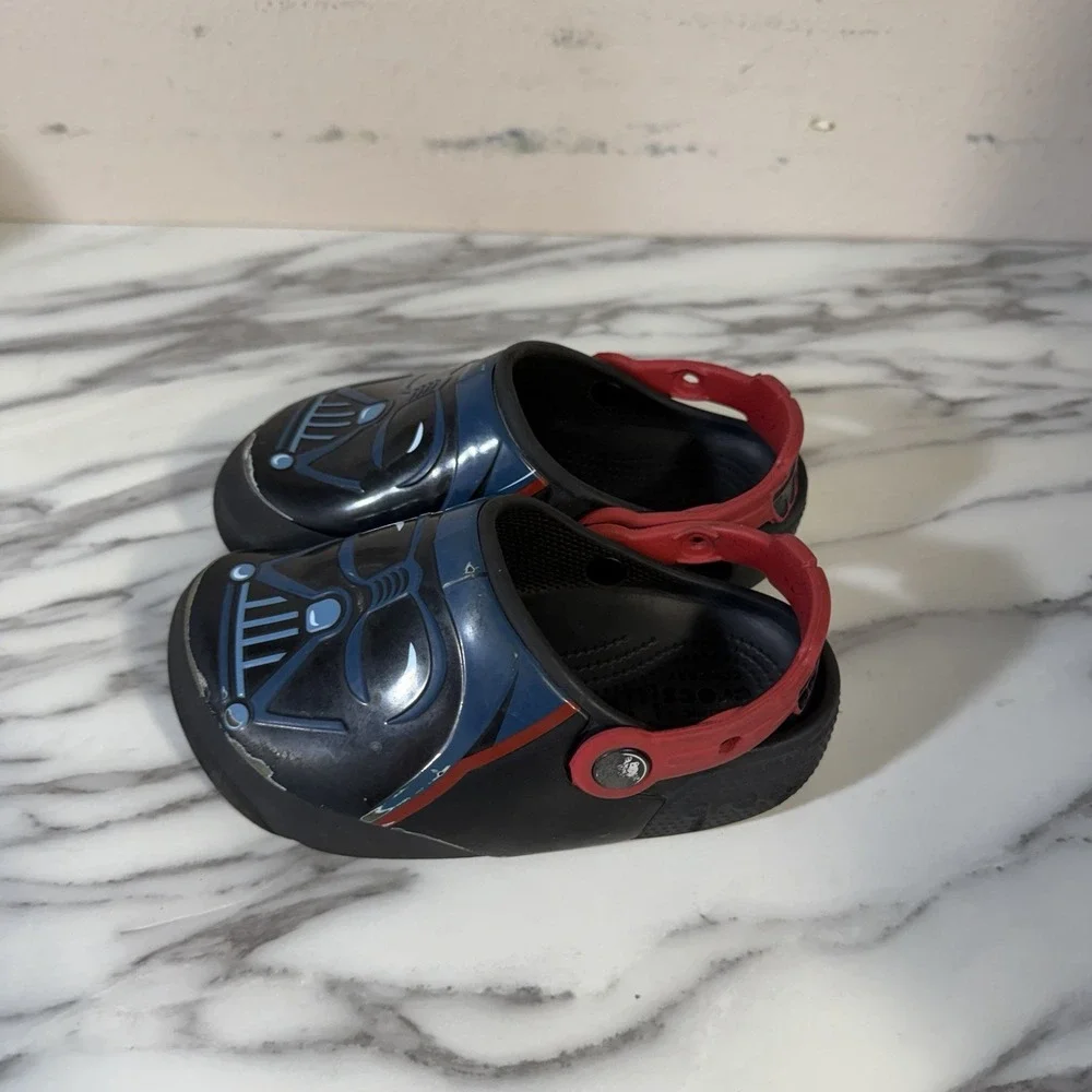 CROCS classic star